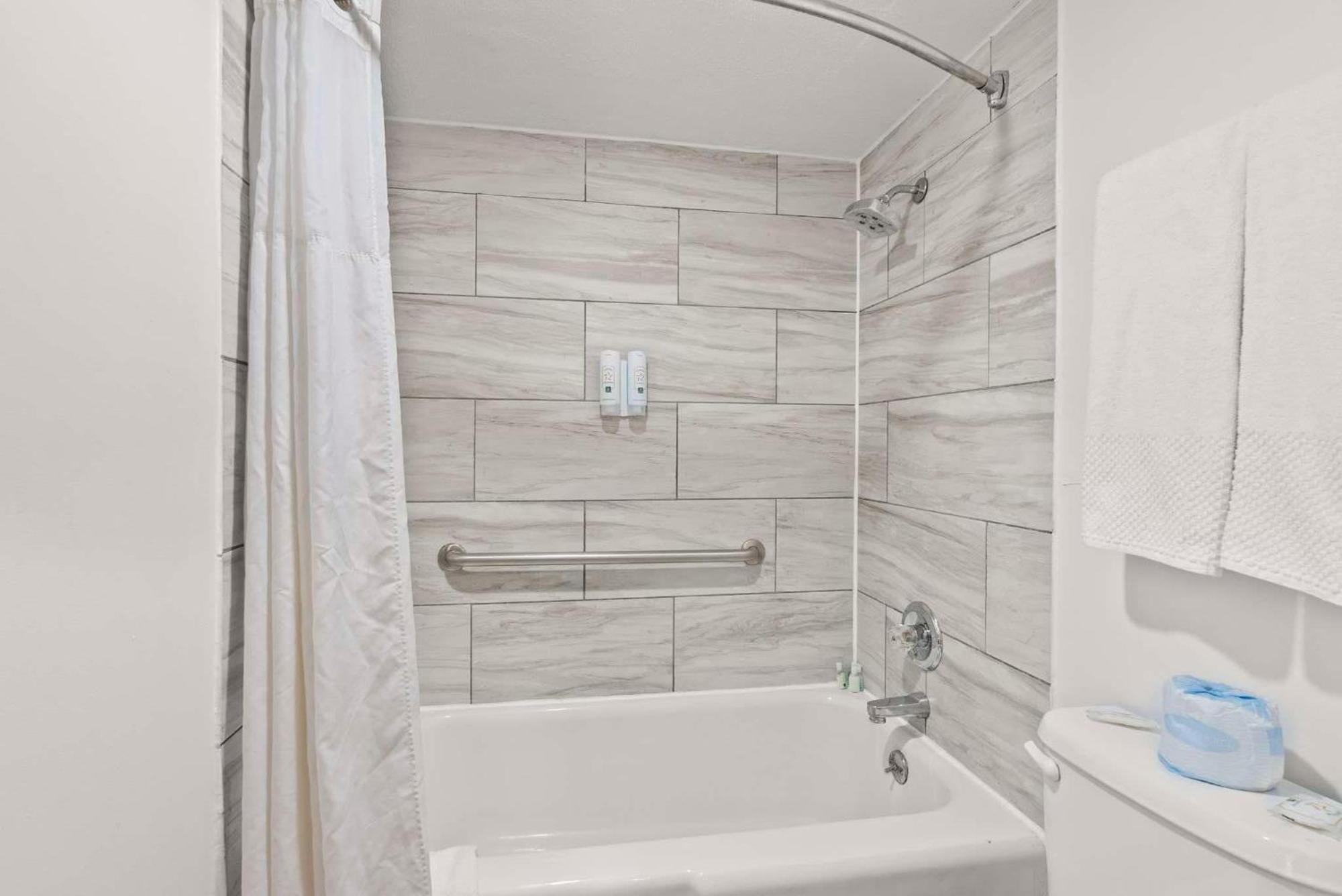 Quality Inn Georgetown Extérieur photo