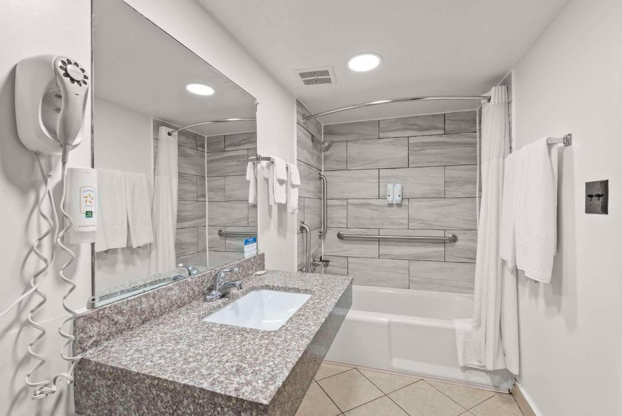 Quality Inn Georgetown Extérieur photo