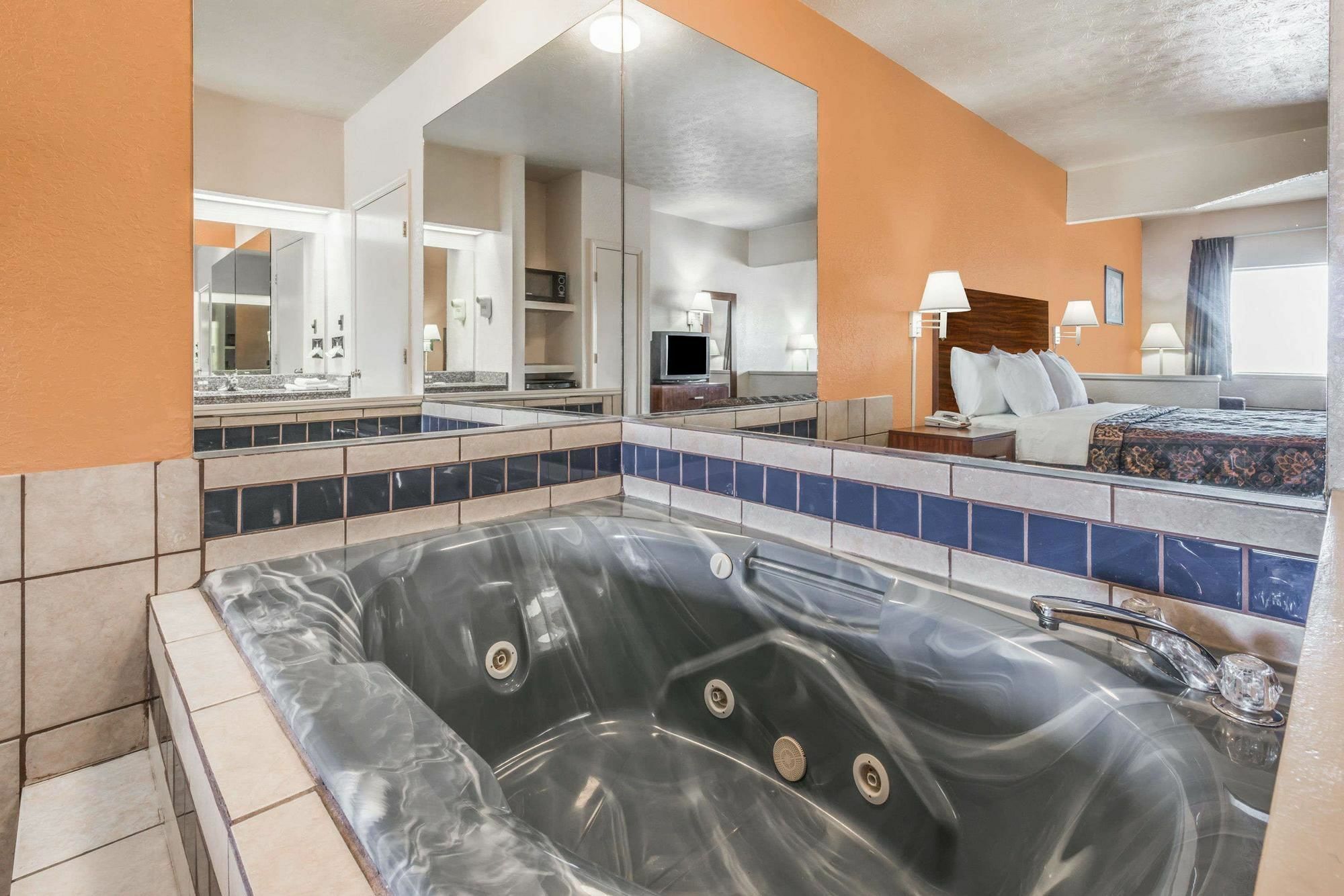 Quality Inn Georgetown Extérieur photo